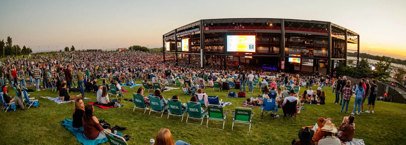 credit union amphitheater 2023